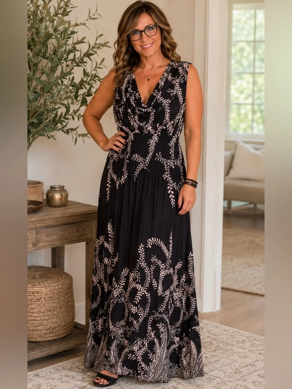 Elegant Black Maxi Dress with Cream Leaf Print - Picture 1 of 3